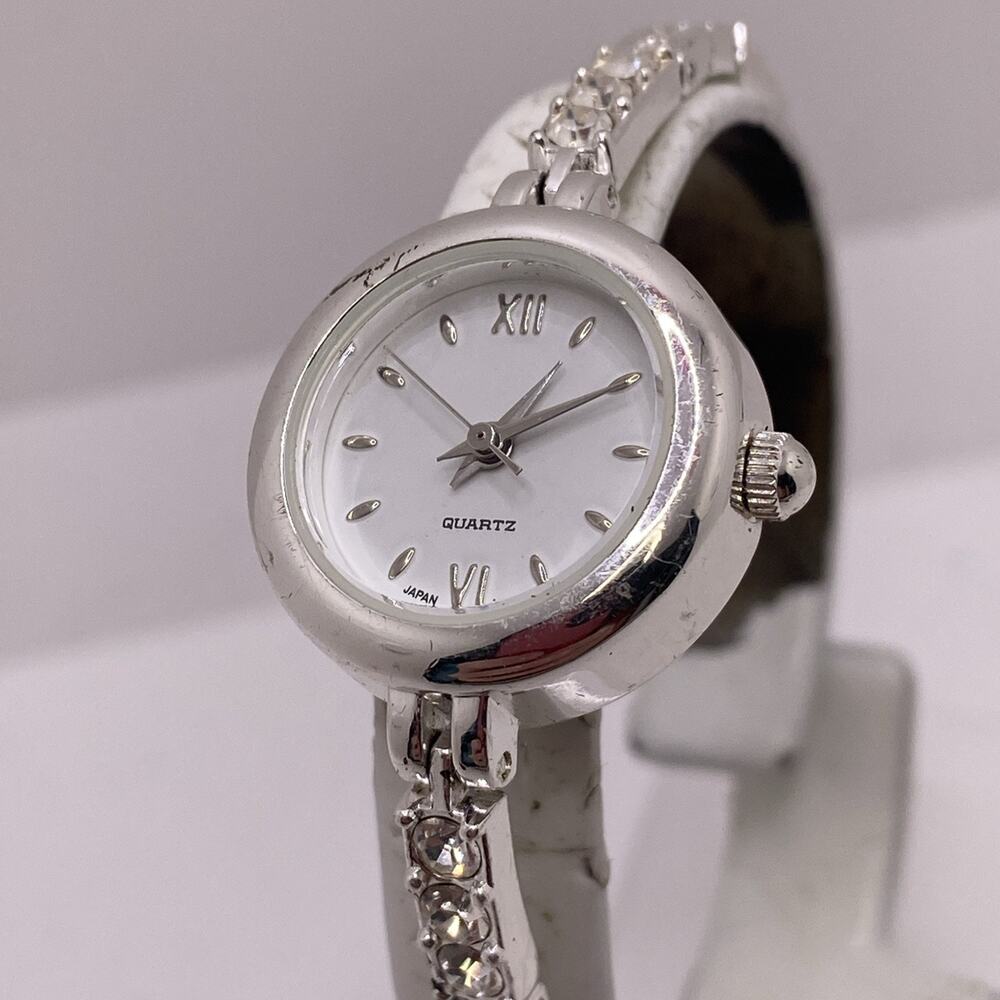 Womens Vintage Silver Tone Watch Works New Battery